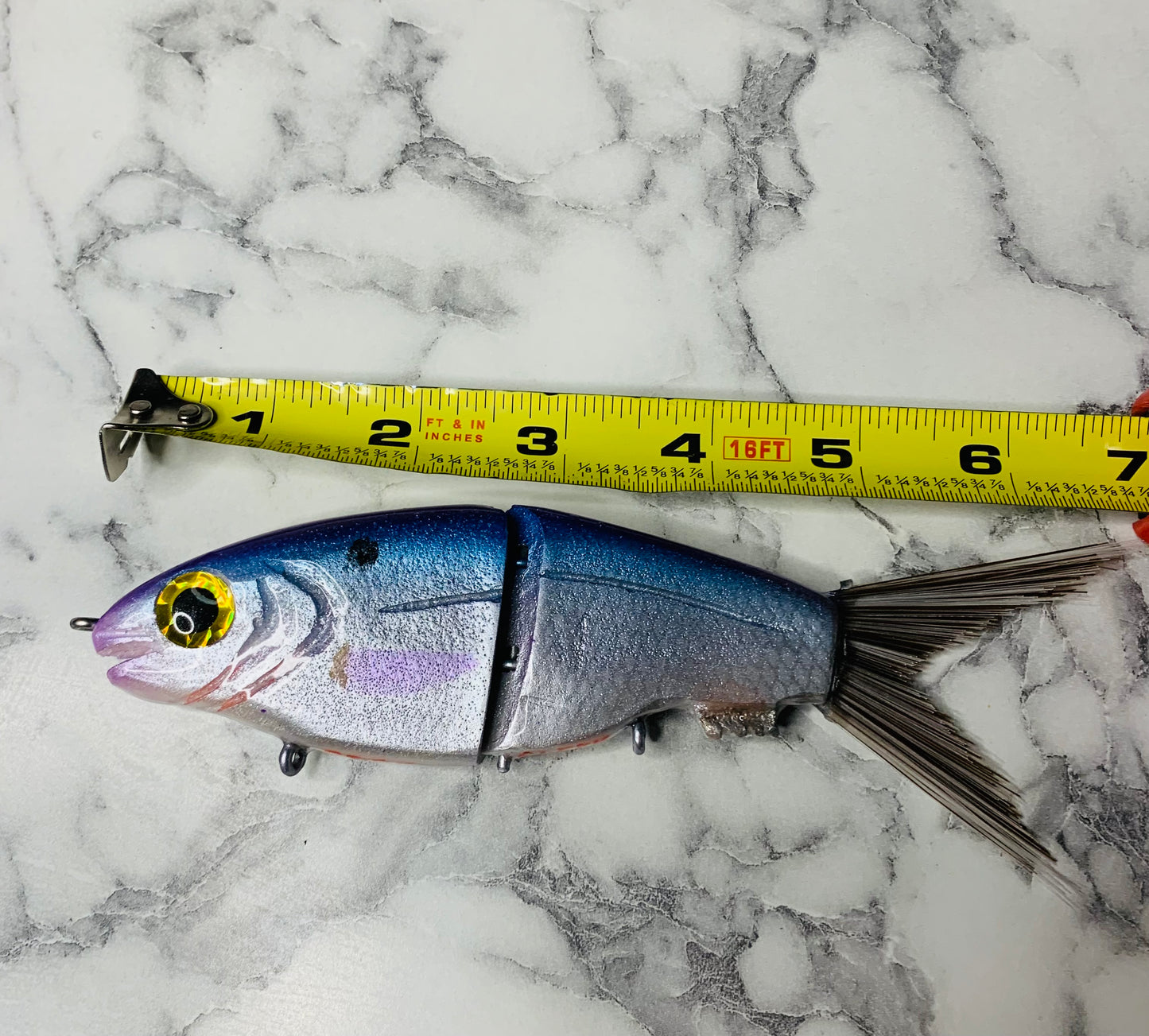 5.5 Sleek Seek Silver Shad Glide